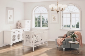 Łóżeczko dziecięce 60x120 w aranżacji z pluszowymi misiami